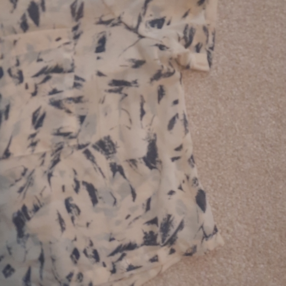 Cropped blouse - Picture 4 of 5